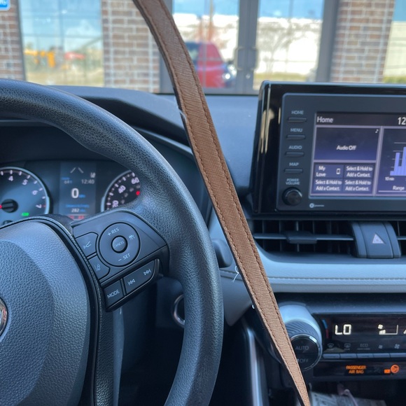 Michael Kors satchel***read description*** - Picture 3 of 6